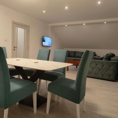 Privatna Soba Dusan Surcin Bagian luar foto